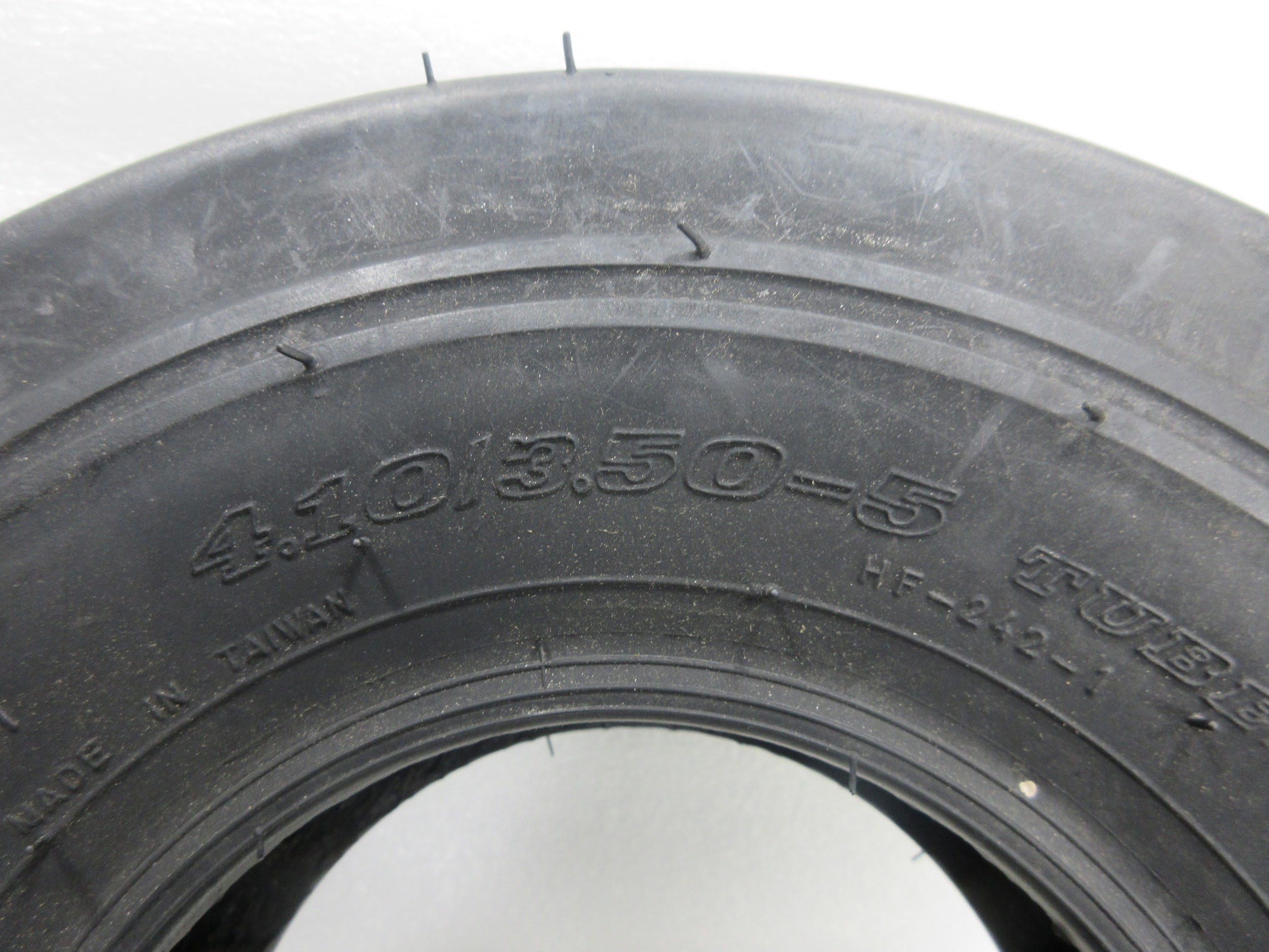 measure-tire-dimensions.jpg